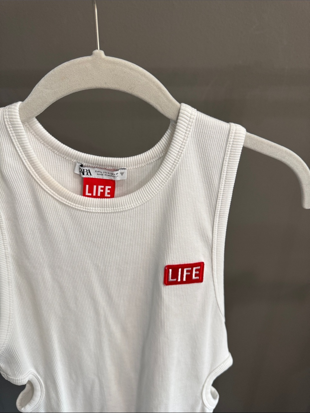 White Ribbed Tank Top - Picture 2 of 6
